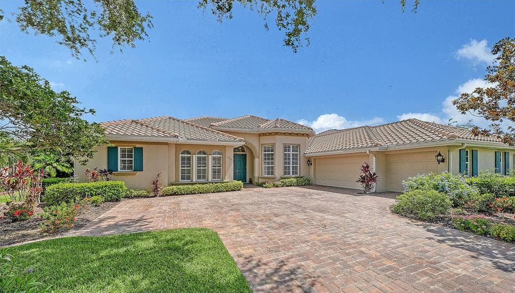 225 PESARO DRIVE, NORTH VENICE, FL 34275