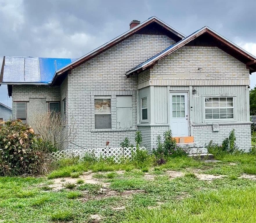 802 SCENIC HIGHWAY N, LAKE HAMILTON, FL 33851