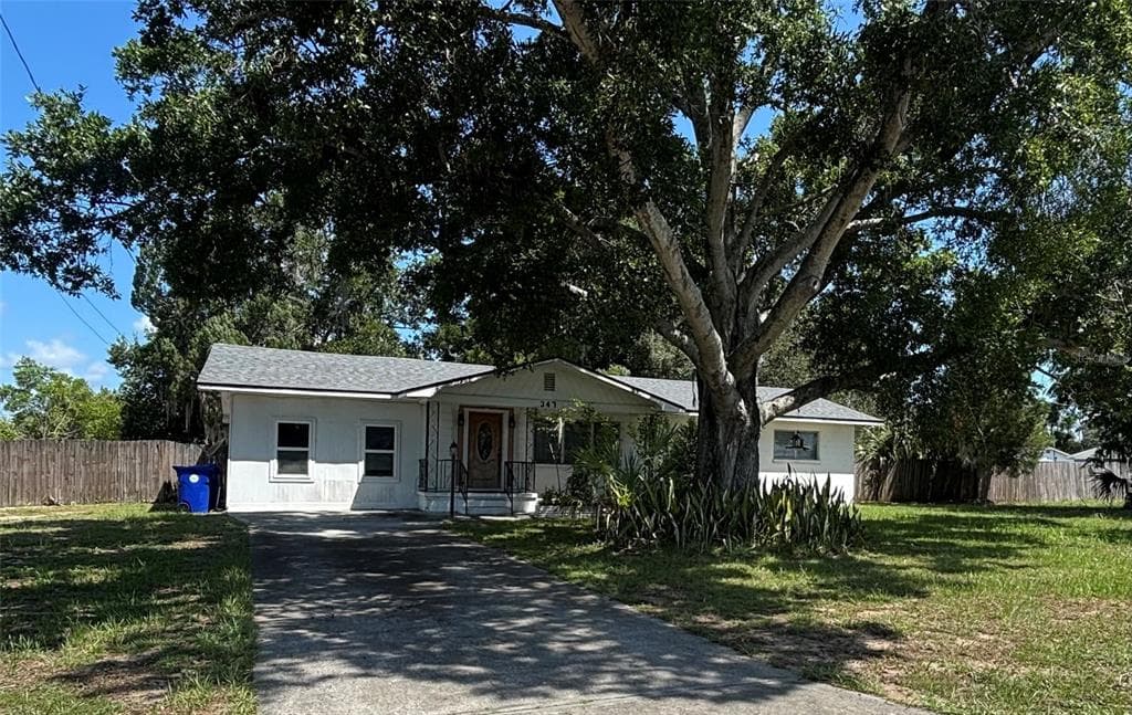 347 S 2ND STREET, EAGLE LAKE, FL 33839