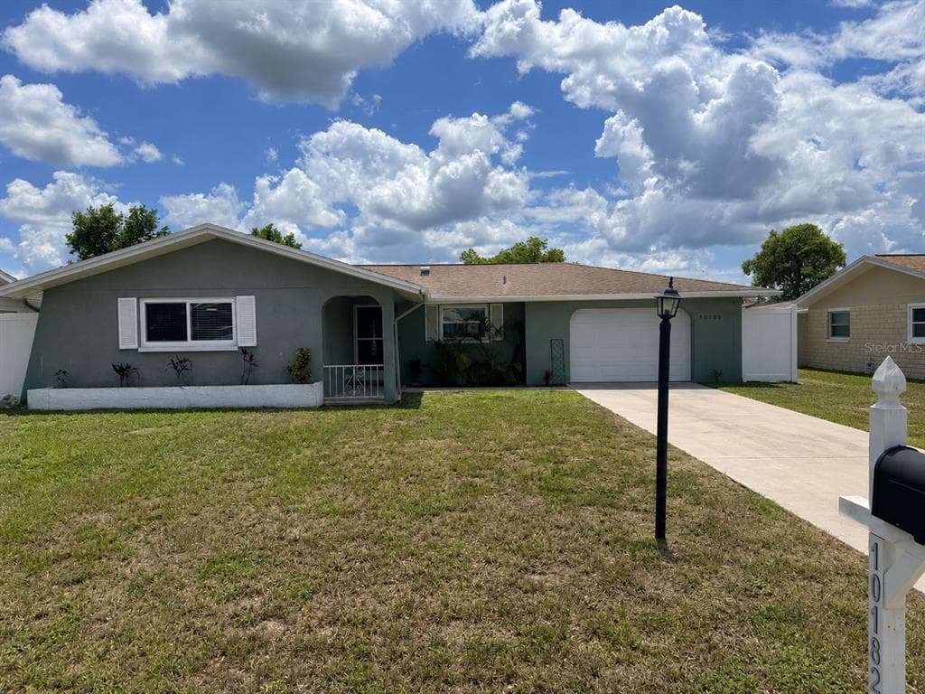 10124 HOLLY DRIVE, PORT RICHEY, FL 34668