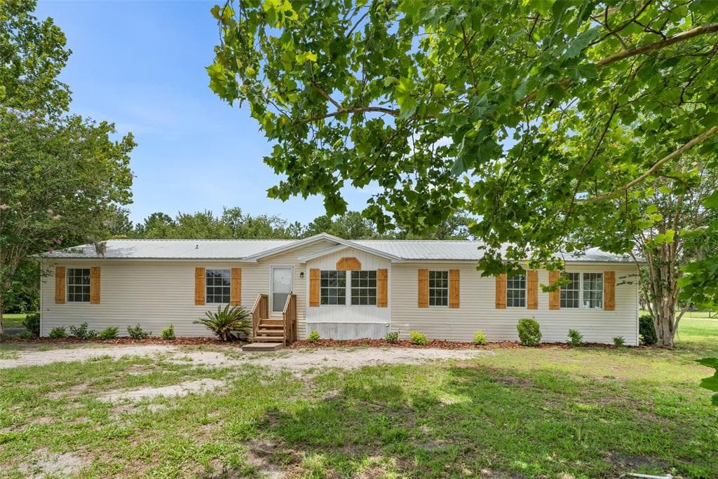 15591 NE 46TH STREET, WILLISTON, FL 32696
