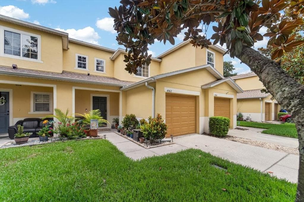 4582 LIMERICK DRIVE, TAMPA, FL 33610