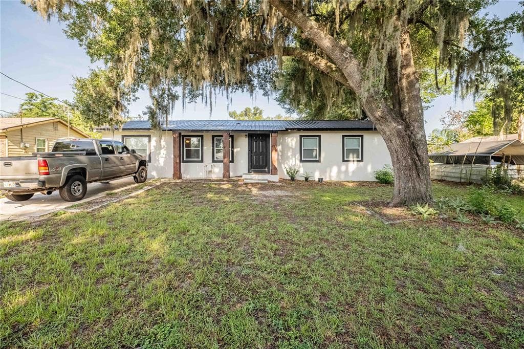 801 N CLERMONT AVENUE, FORT MEADE, FL 33841
