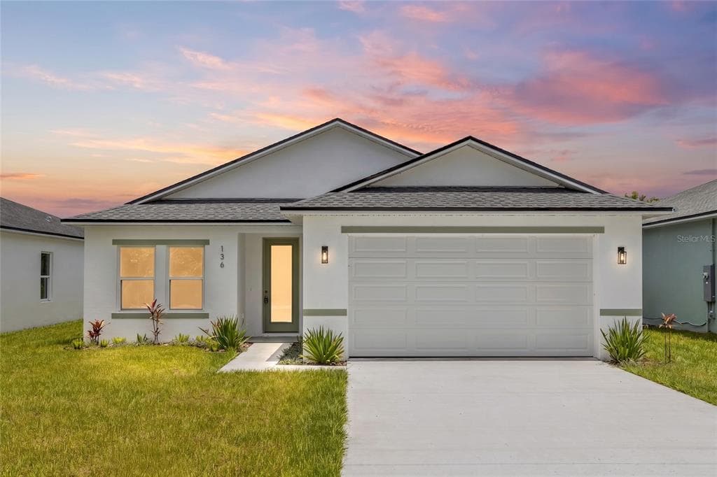 136 11TH AVENUE, OSTEEN, FL 32764
