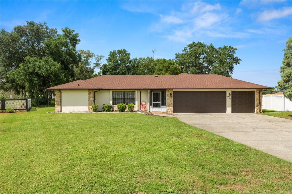 717 CEDAR KNOLL DRIVE S, LAKELAND, FL 33809