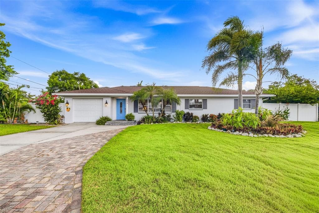 894 JOAN STREET, DUNEDIN, FL 34698