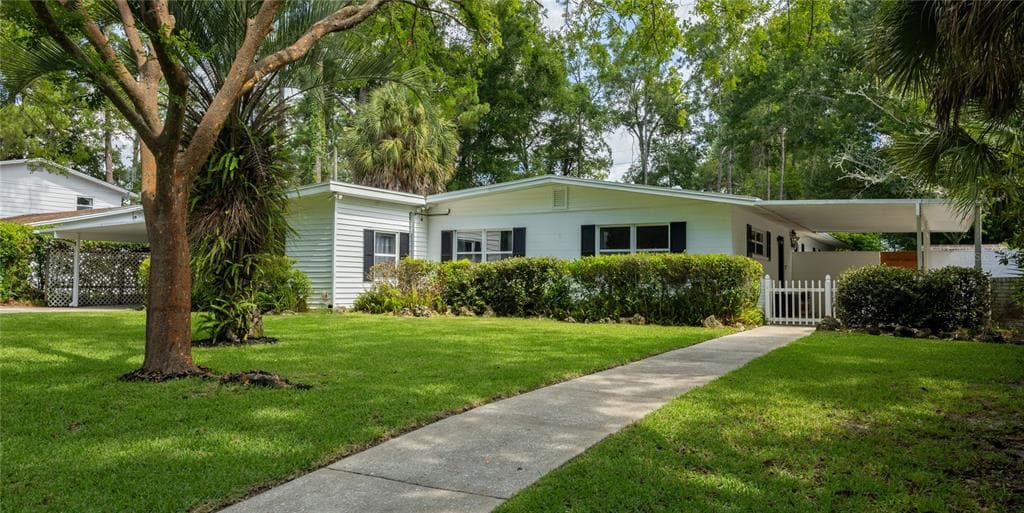 4204 NW 19TH PLACE, GAINESVILLE, FL 32605