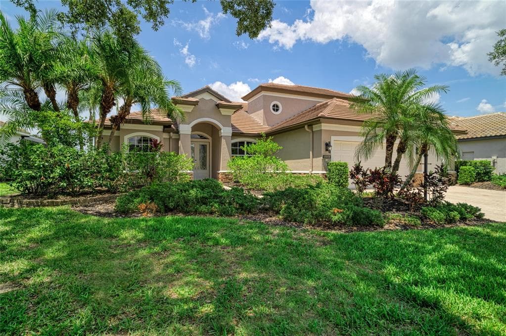 13329 SWALLOWTAIL DRIVE, LAKEWOOD RANCH, FL 34202