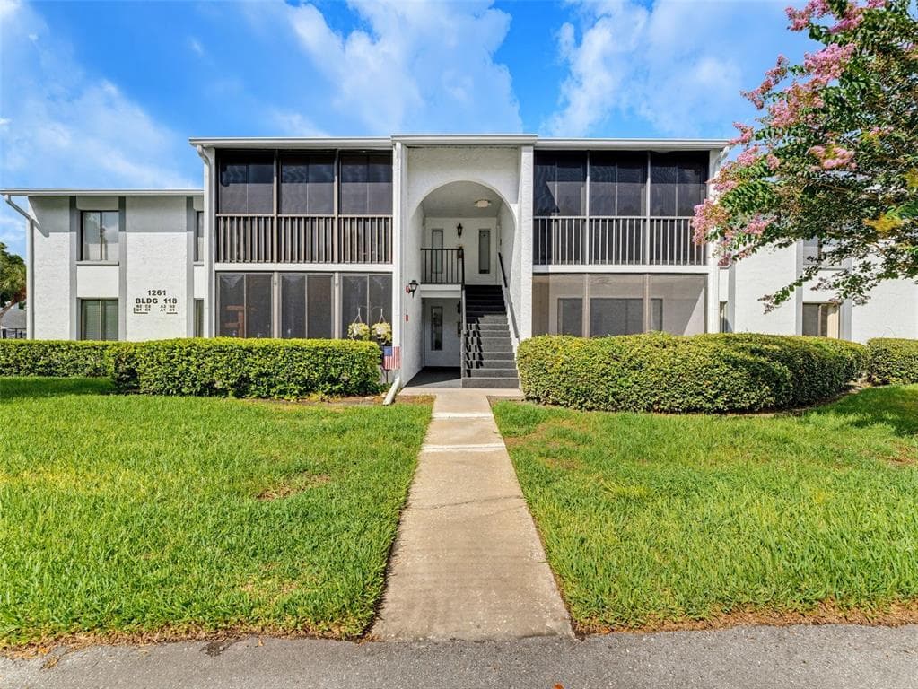 1261 PINE RIDGE CIRCLE W # D1, TARPON SPRINGS, FL 34688
