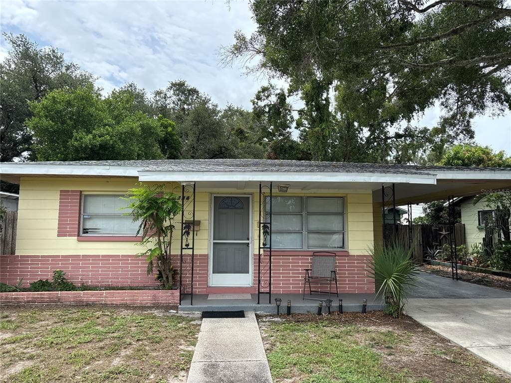 5744 2ND AVENUE N, ST PETERSBURG, FL 33710