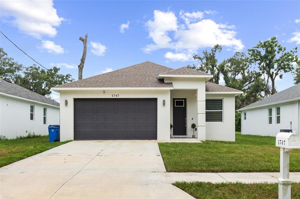 1747 S OAK STREET, SEFFNER, FL 33584