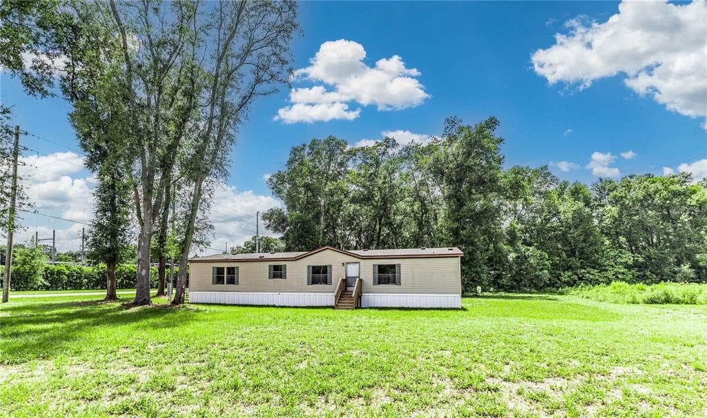968 CR222 ROAD, OXFORD, FL 34484