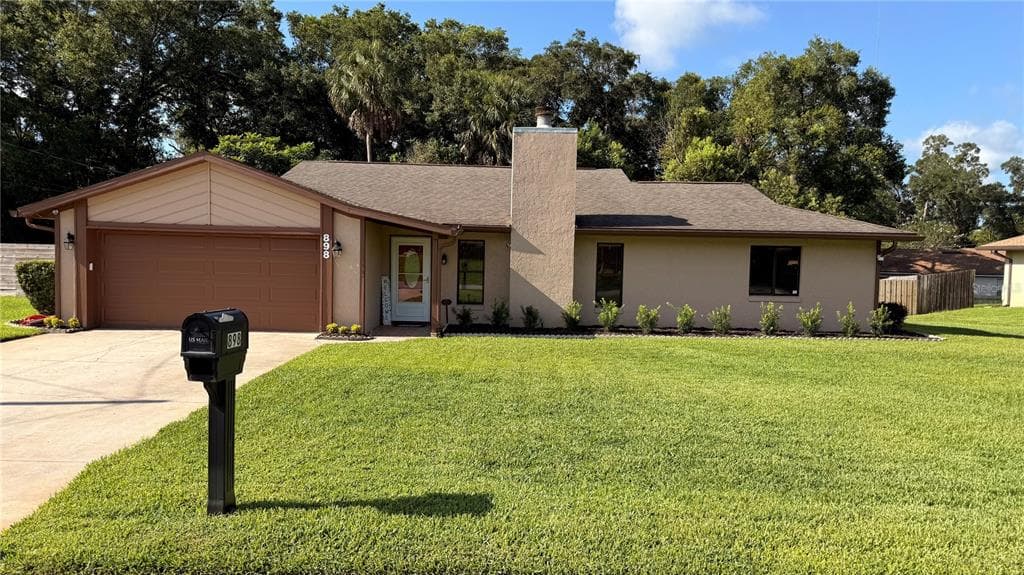 898 CRITTENDEN AVENUE, ORANGE CITY, FL 32763