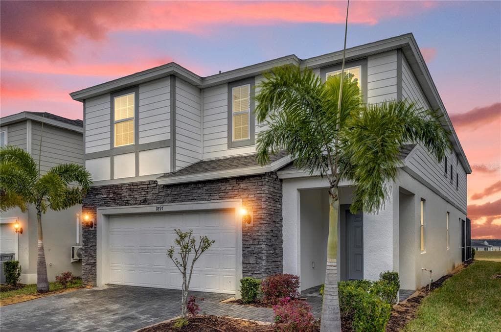 1897 SUMMER DRIVE, DAVENPORT, FL 33897
