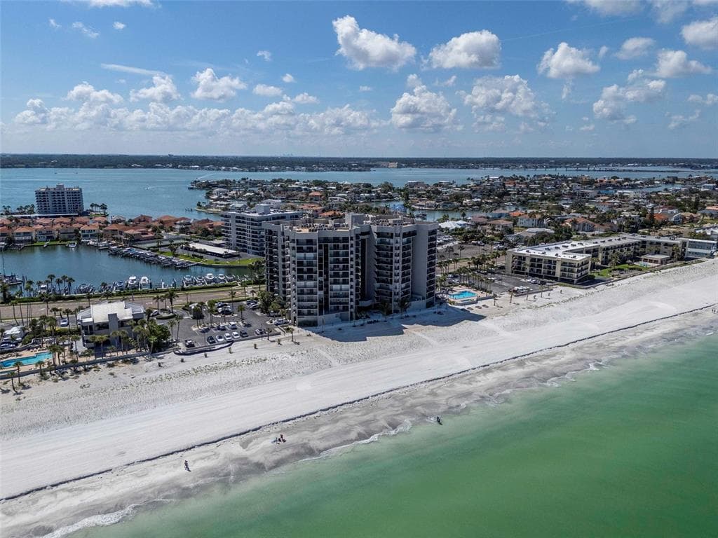 1660 GULF BOULEVARD # 407, CLEARWATER BEACH, FL 33767
