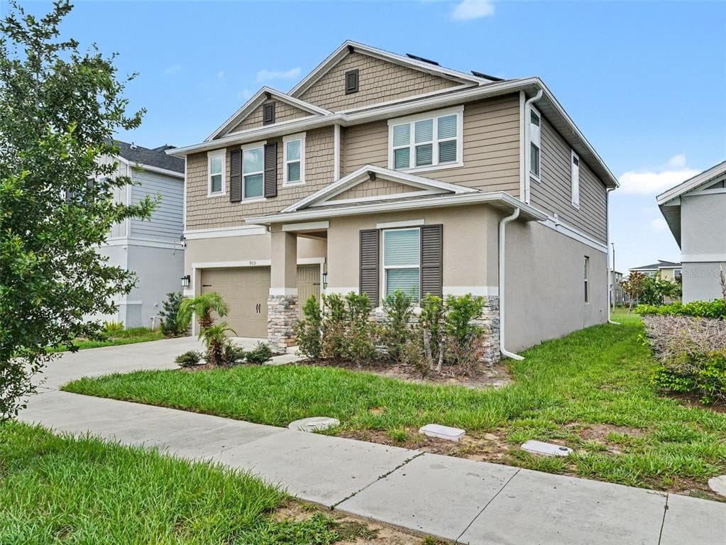 905 OVERPOOL AVENUE, DAVENPORT, FL 33896