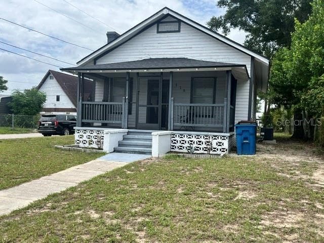 118 W STUART AVENUE, LAKE WALES, FL 33853