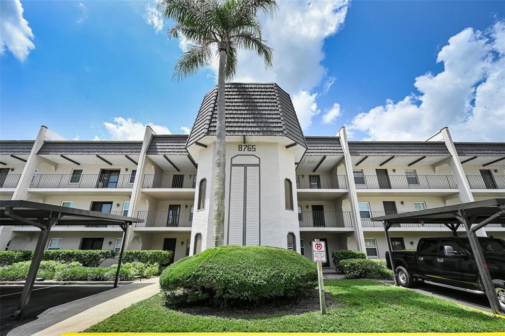 8765 BARDMOOR BOULEVARD # 306, SEMINOLE, FL 33777