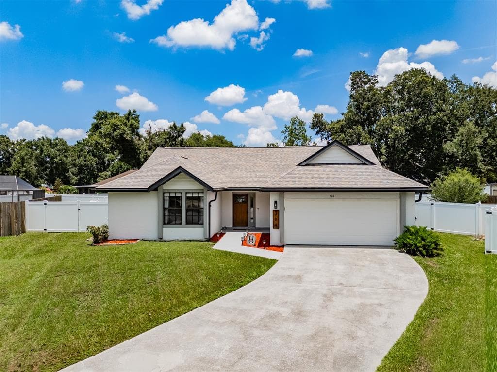 304 SCARLET OAK COURT, SEFFNER, FL 33584