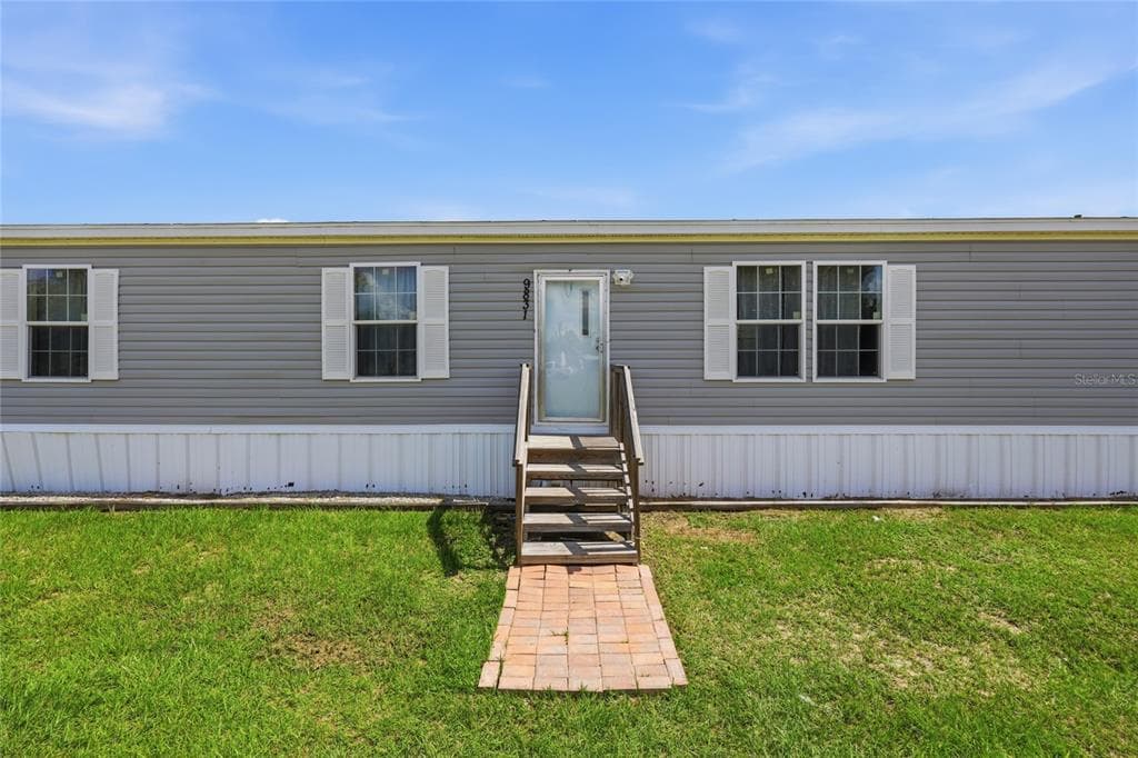 9831 NE 100TH STREET, ARCHER, FL 32618