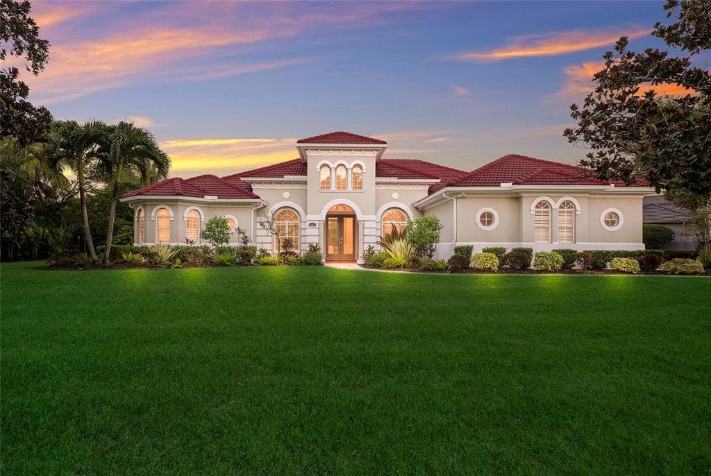 8122 LONE TREE GLEN, LAKEWOOD RANCH, FL 34202