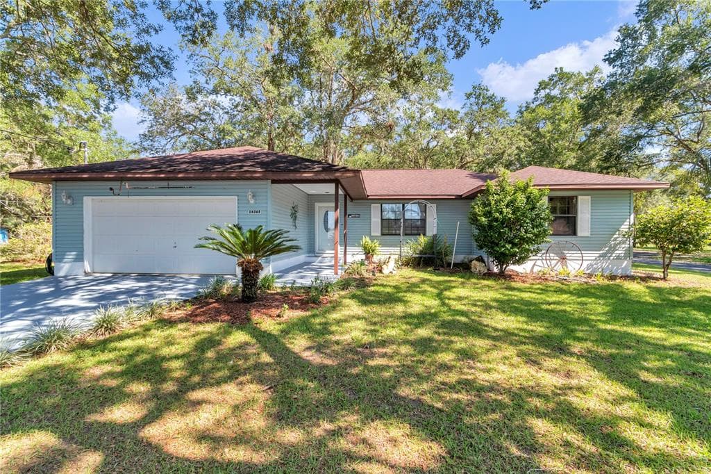 16365 SE 17TH STREET, OCKLAWAHA, FL 32179