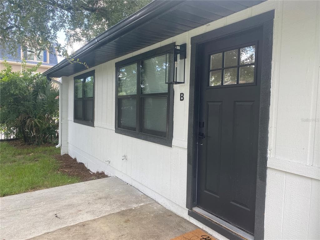 704 ANGELINA LANE # B, LAKELAND, FL 33801