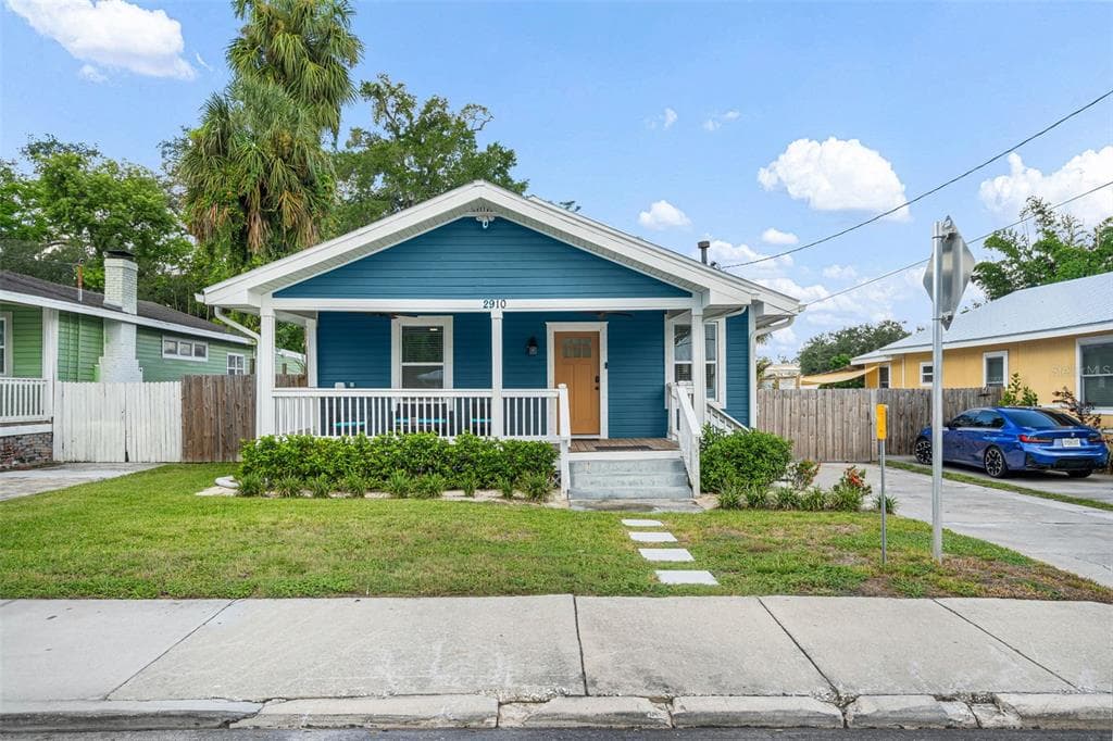 2910 N OLA AVENUE, TAMPA, FL 33602