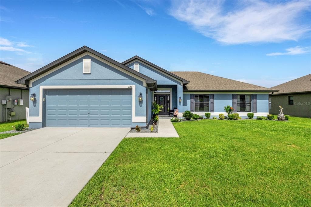 220 HERITAGE PARK LANE, MULBERRY, FL 33860