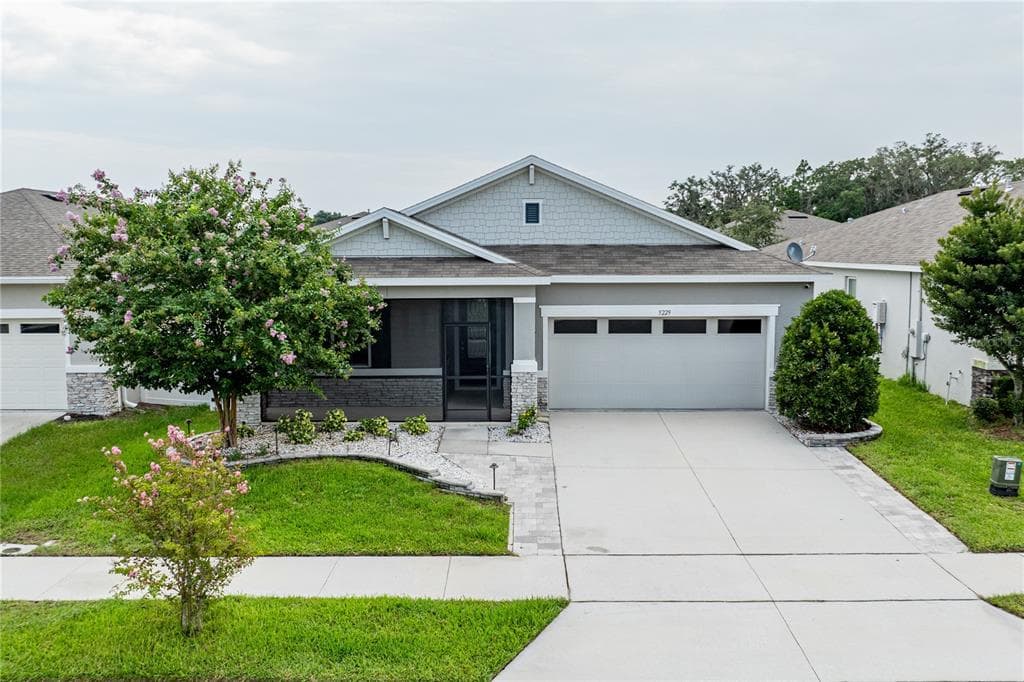 5229 MEADOW SONG DRIVE, OKAHUMPKA, FL 34762