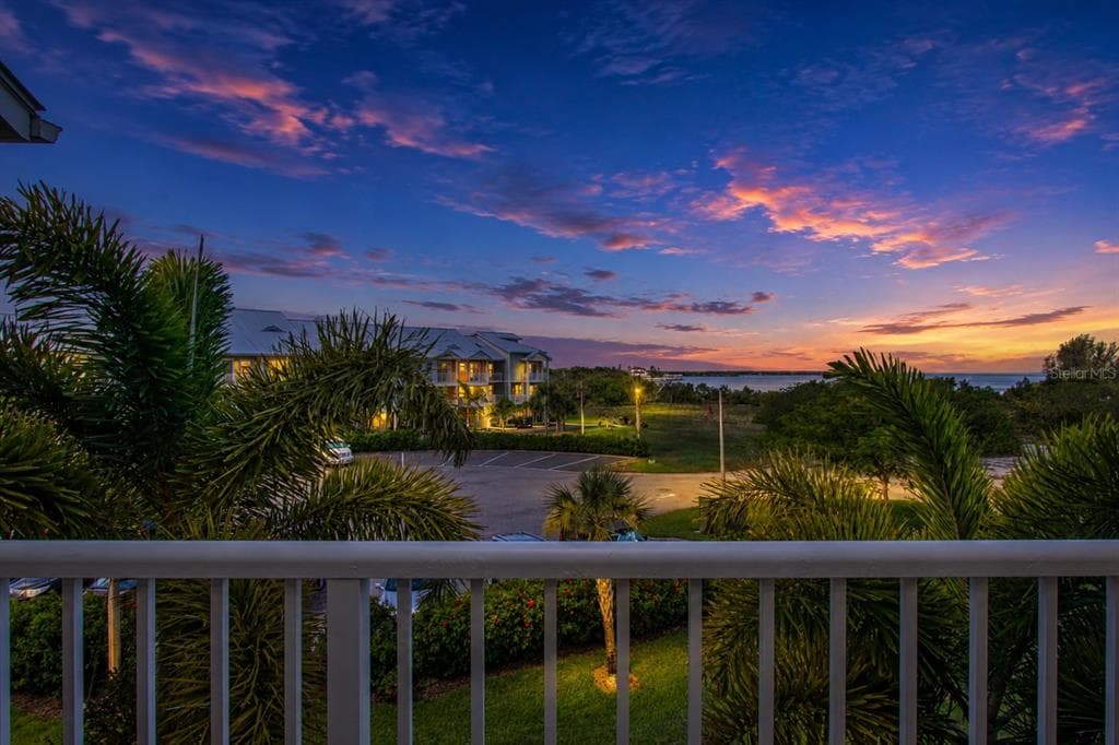 3273 MANGROVE POINT DRIVE, RUSKIN, FL 33570