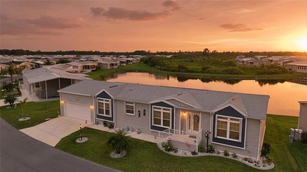 12116 SW COUNTY RD. 769 # 136, LAKE SUZY, FL 34269