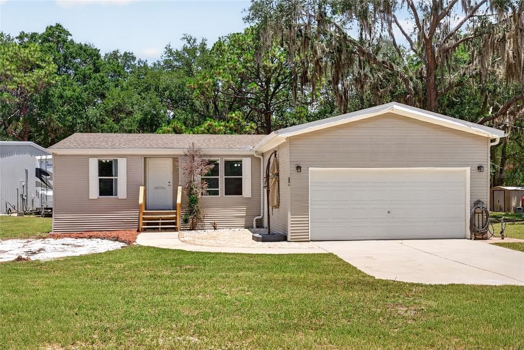 357 WALTER PLACE, FRUITLAND PARK, FL 34731