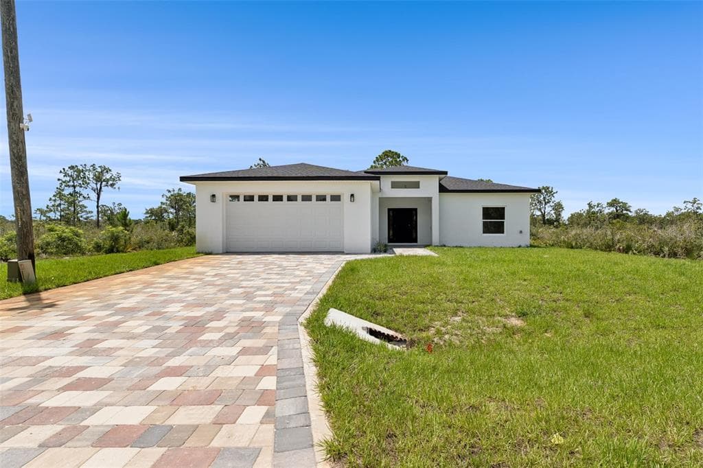 7435 CASILLA STREET, SEBRING, FL 33872