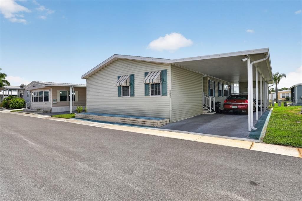 82221 F STREET N # 221, PINELLAS PARK, FL 33781
