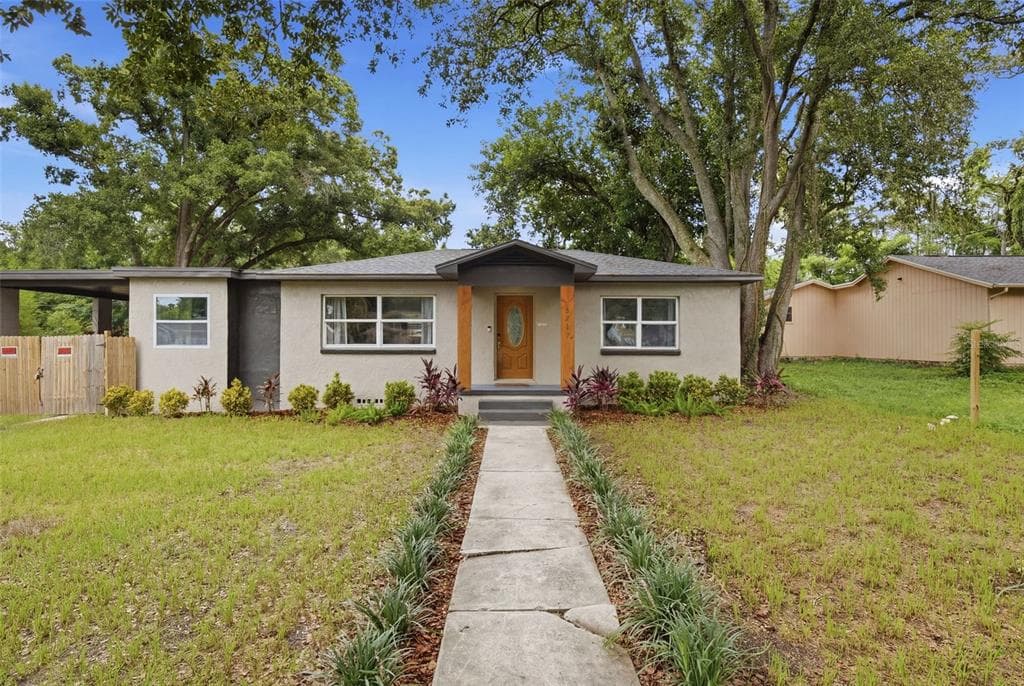 8719 N TEMPLE AVENUE, TAMPA, FL 33617