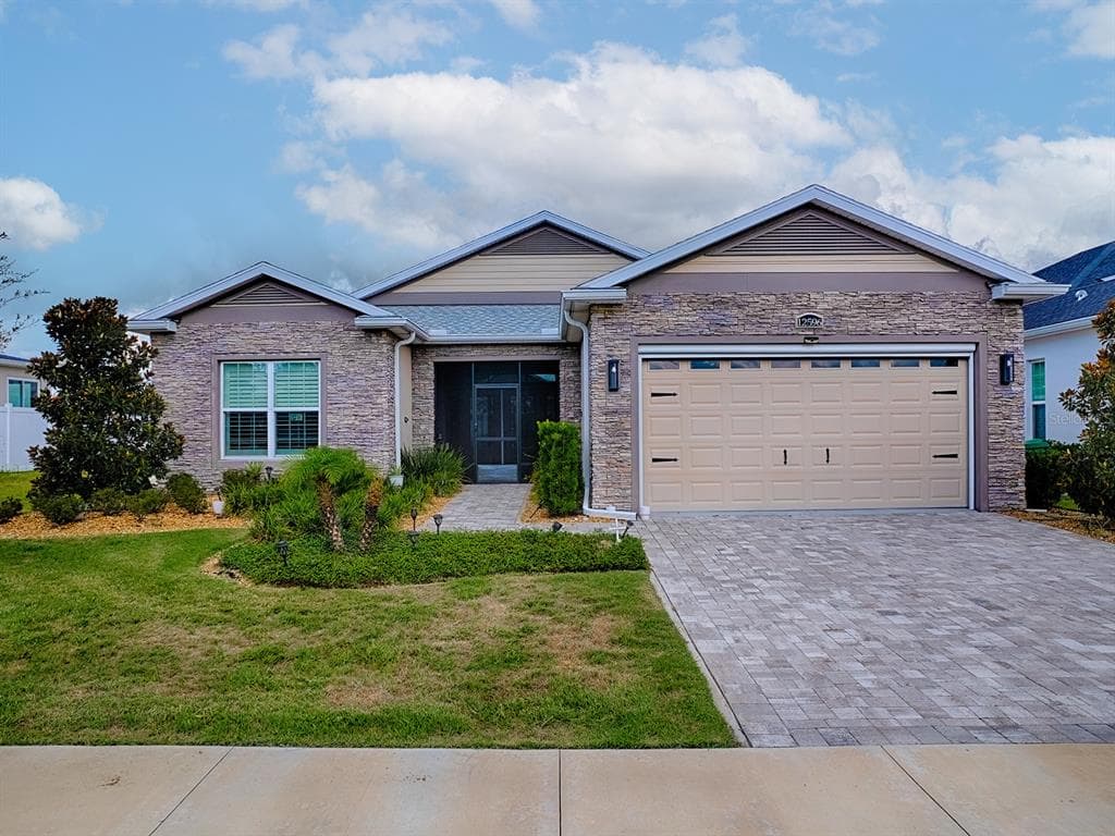 12596 NE 49TH DRIVE, OXFORD, FL 34484