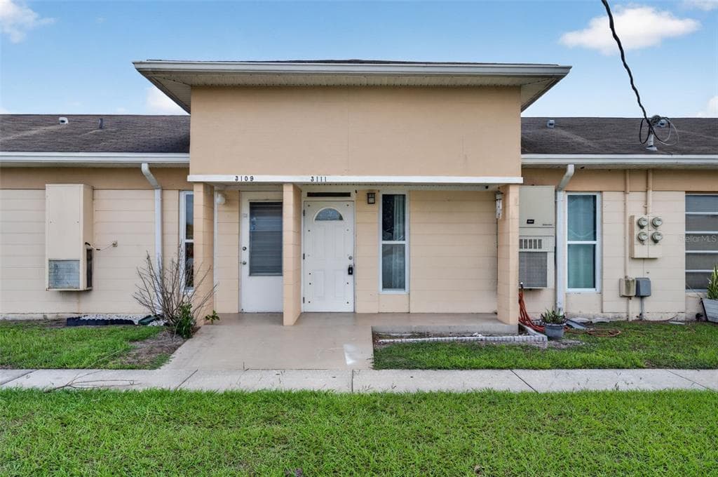 3111 CLUB CIRCLE, LAKE WALES, FL 33854