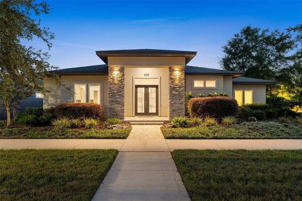 828 SW 131ST STREET, NEWBERRY, FL 32669