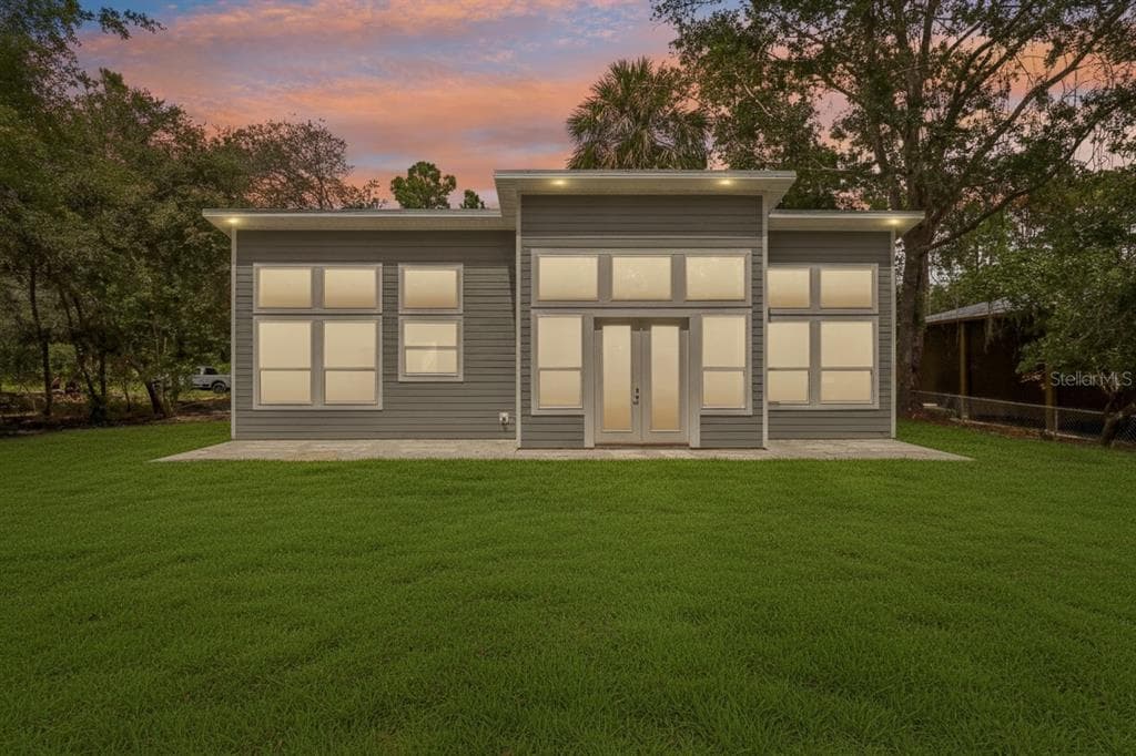 225 GARDENIA AVENUE, GEORGETOWN, FL 32139