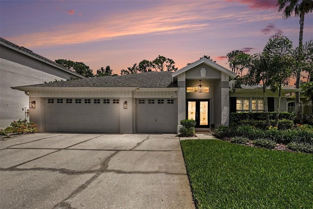 10617 WEYBRIDGE DRIVE, TAMPA, FL 33626