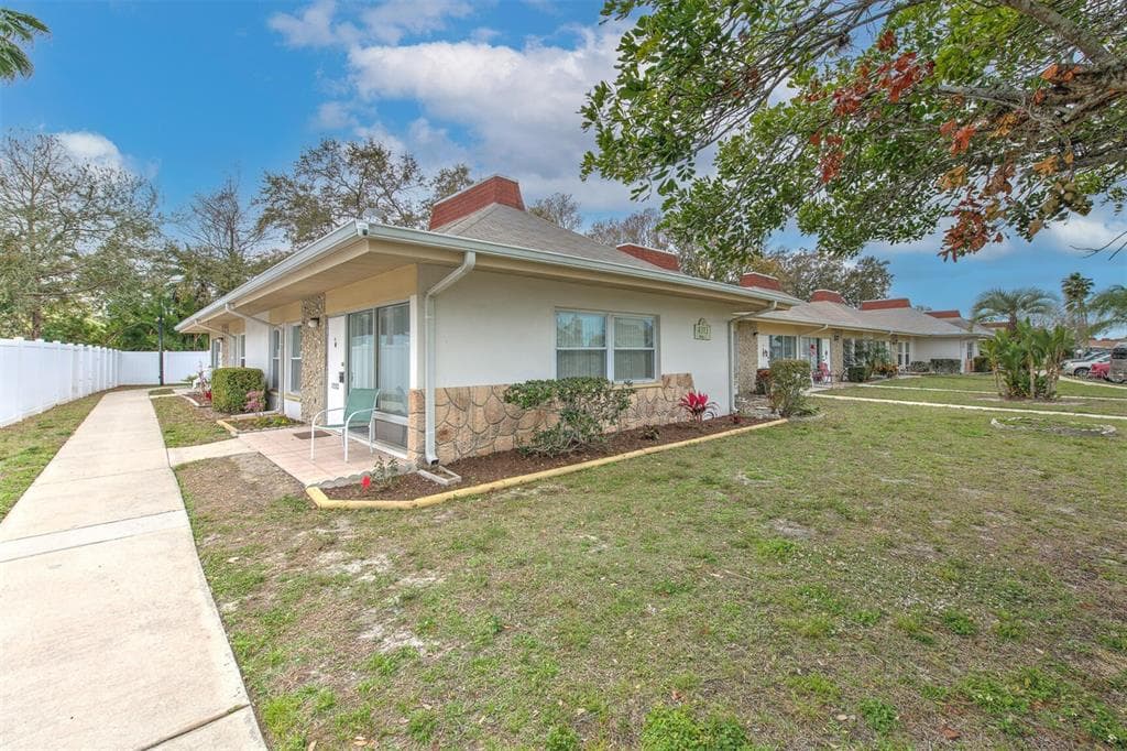 4313 TAHITIAN GARDENS CIRCLE # A, HOLIDAY, FL 34691