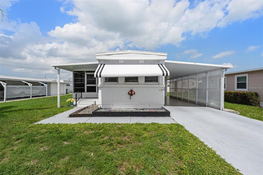 1109 45TH AVENUE E, ELLENTON, FL 34222