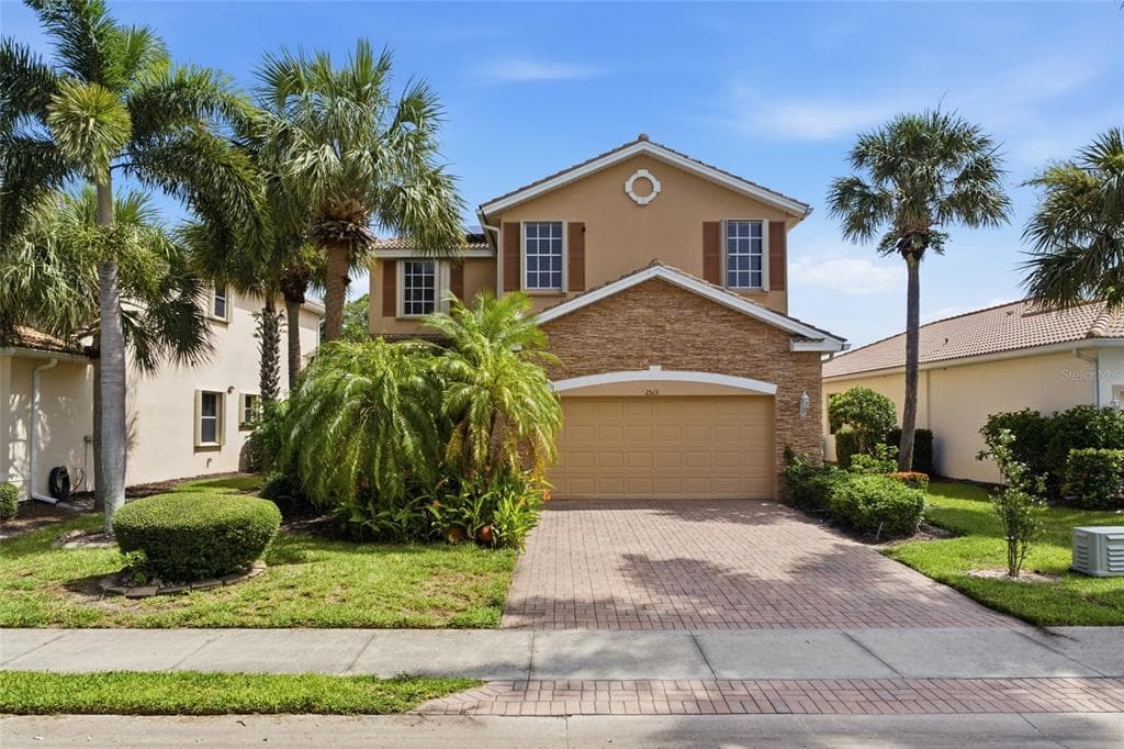 2513 KEYSTONE LAKE DRIVE, CAPE CORAL, FL 33909