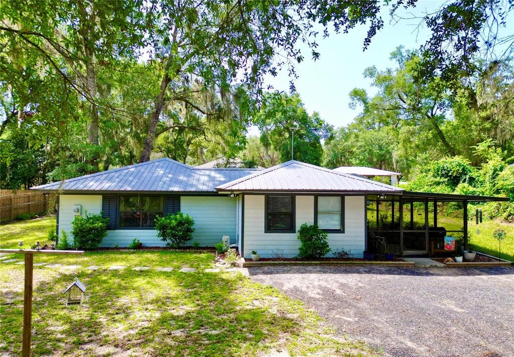 468 28TH WAY, MELROSE, FL 32666