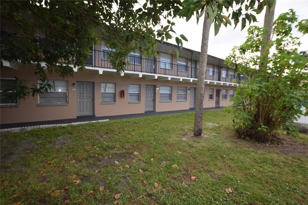 1713 DIXON BOULEVARD # 159, COCOA, FL 32922