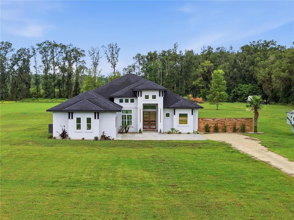 18711 NW 138TH AVENUE, ALACHUA, FL 32615