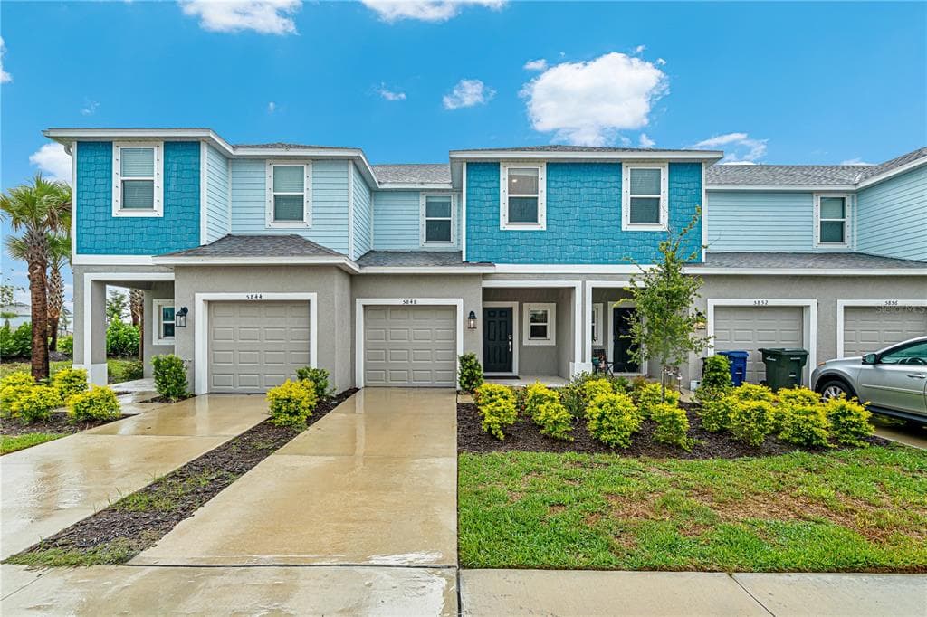 5848 BISCOTTI STREET, NOKOMIS, FL 34275