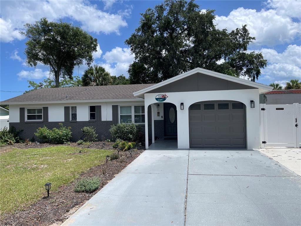 108 ORANGE AVENUE, EDGEWATER, FL 32132