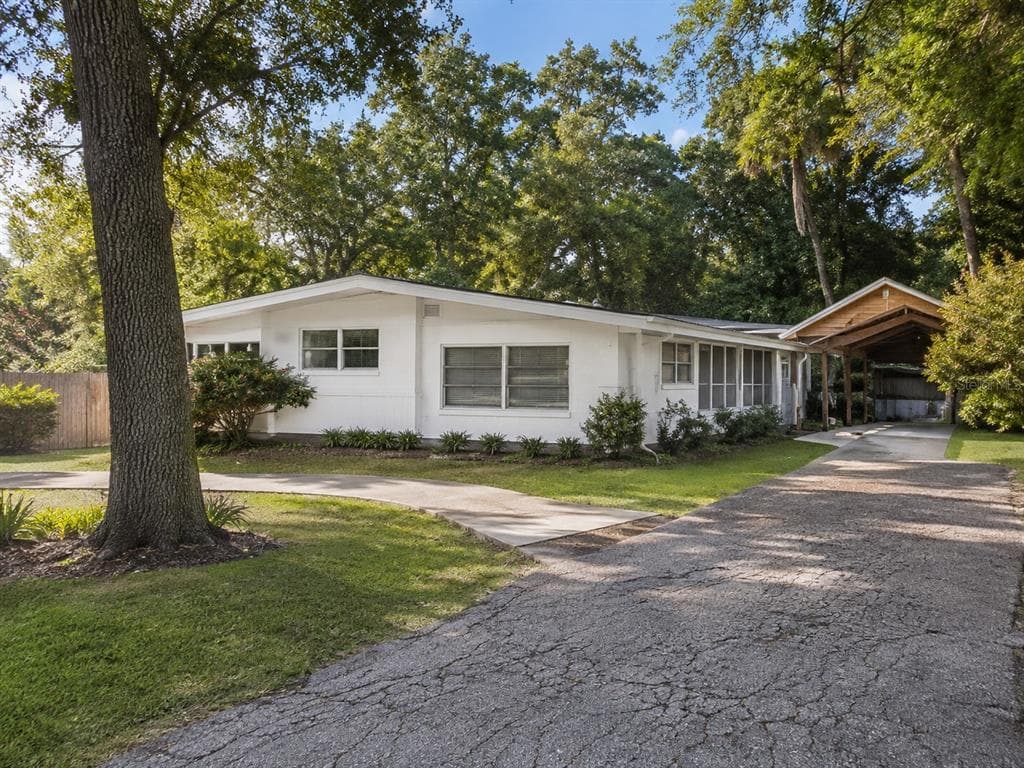 7747 E PINE LAKE LANE, FLORAL CITY, FL 34436